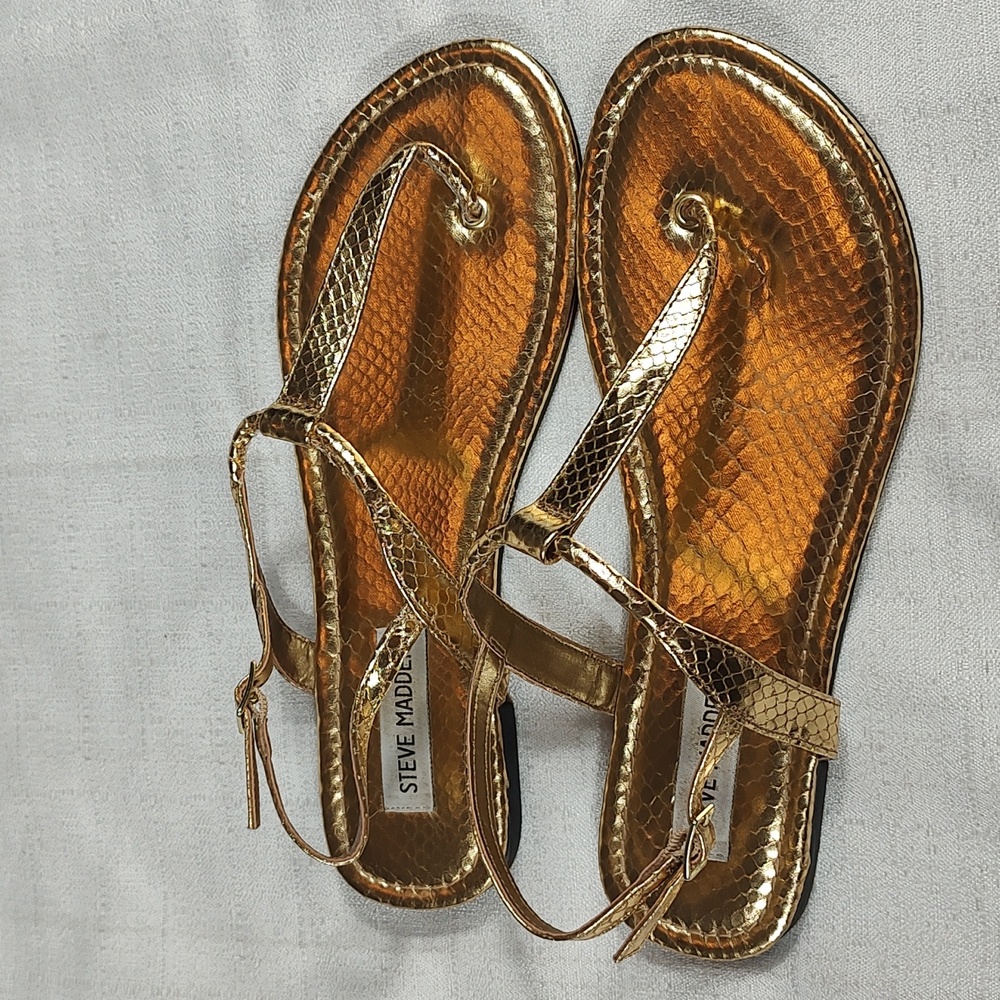 Steve Madden Gold Strappy Crocodile Casual Summer Sandals Size 9.5 - Picture 3 of 6